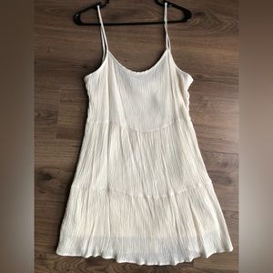 H&M cream dress size medium